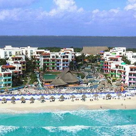 El Pueblito Beach Hotel Cancun Exterior photo