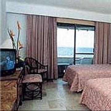 El Pueblito Beach Hotel Cancun Exterior photo